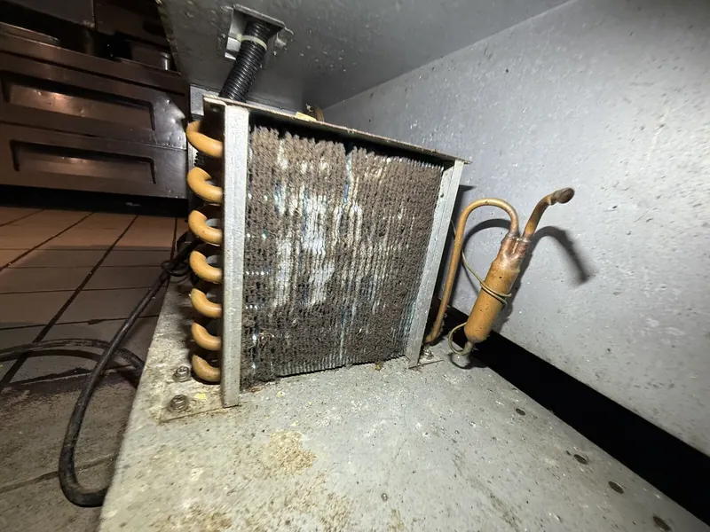 Heavily soiled condenser coil