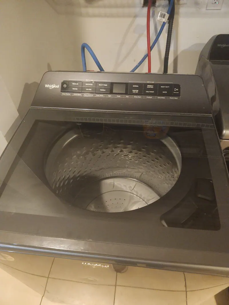 Top-load washer seen from above